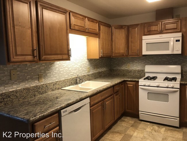 Foto del edificio - 2084 Fancy Oaks Dr