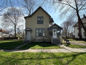 Building Photo - 227 Orange St