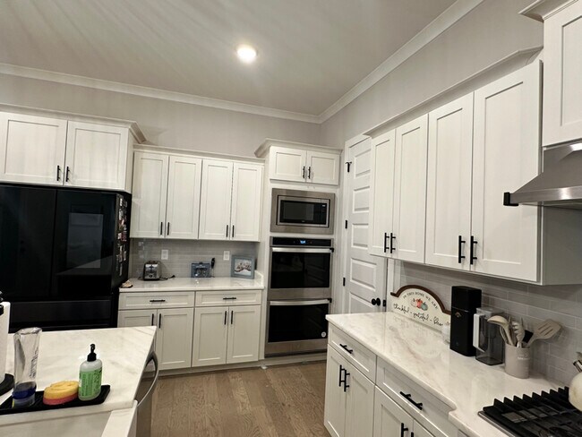 Foto del edificio - 5608 Gerber Rd