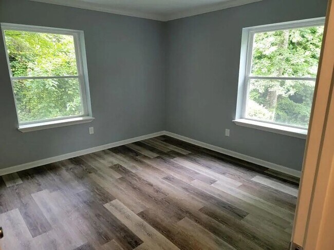 Foto del edificio - 35 Rockmart Dr NW