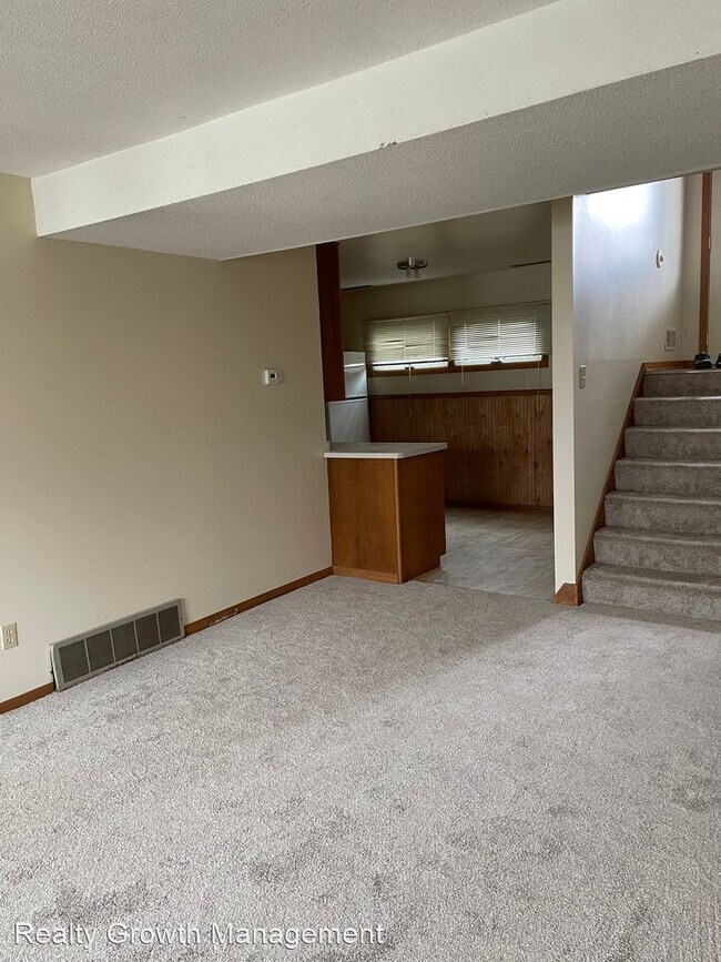 Foto del edificio - 3 br, 1 bath House - 1894 20th St NW