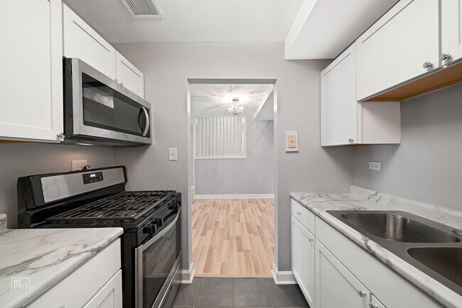 Foto del edificio - 1170 Valley Ln