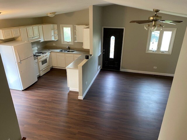 Building Photo - 3018 Gilboa Ave