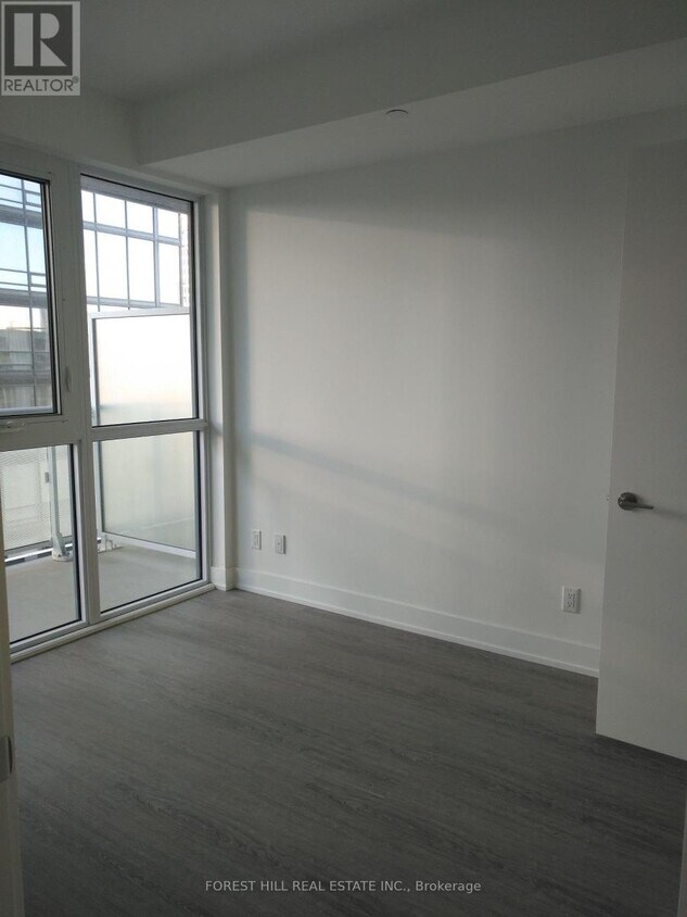 Photo du bâtiment - 7 Grenville St