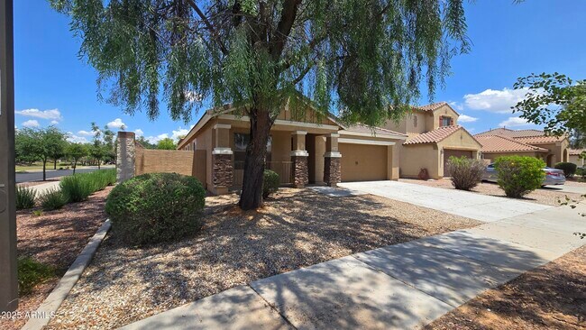 Foto del edificio - 14160 W Larkspur Dr