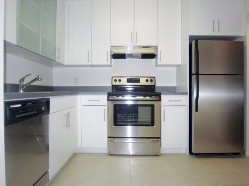 Primary Photo - 1275 15th St