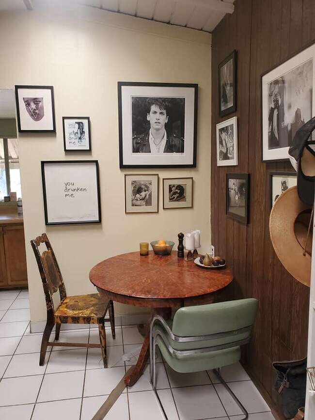 Foto del edificio - 1426 Cerro Gordo St