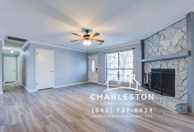 Foto del edificio - Three bedroom home in North Charleston!