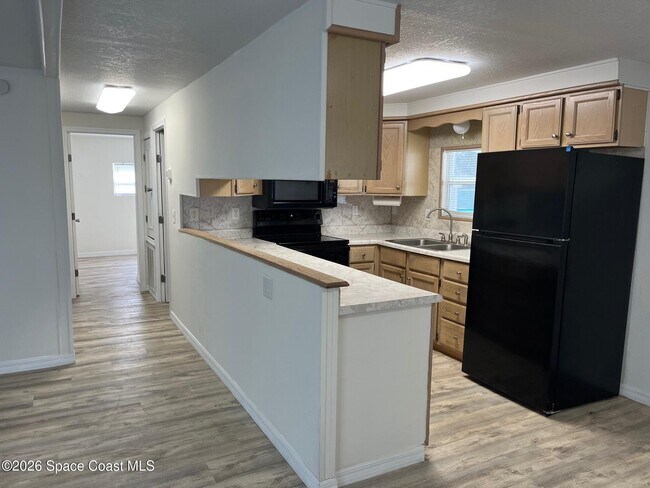 Foto del edificio - 2540 Chatham Way NE