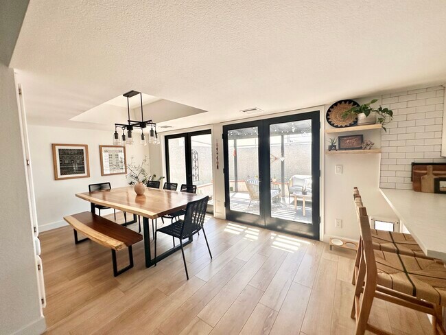 Foto del edificio - 6522 N 10th Pl