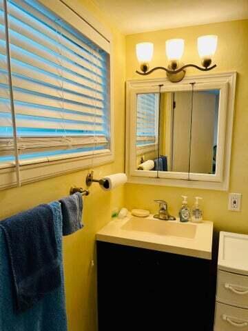 Primary Photo - 4500 N Flagler Dr