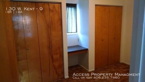 Building Photo - Flat utility fee and pet friendly!