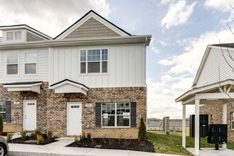 Building Photo - 124 Dry Creek Commons Dr