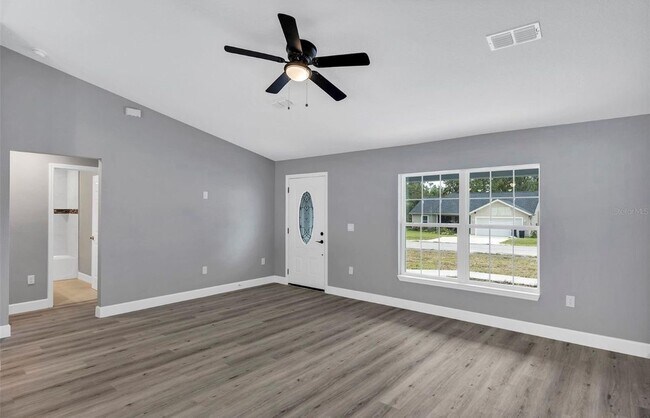 Foto del edificio - 15145 SW 65th Avenue Rd