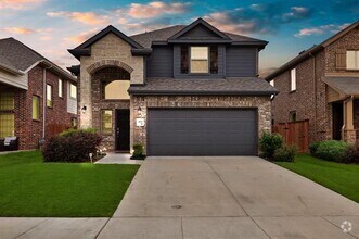 Building Photo - 3935 Chesapeake Ln