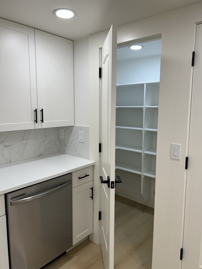 Building Photo - 1175 W 1200 N