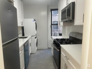 Building Photo - 515 W 122nd St