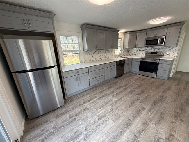 Building Photo - 1328 East St