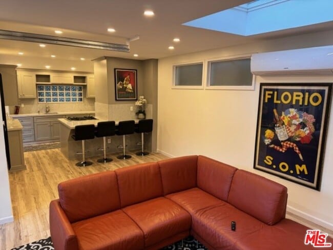 Building Photo - 1636 N Beverly Glen Blvd