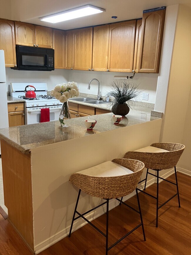 Foto del edificio - 1952 Selby Ave