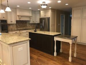 Foto del edificio - 4191 furys ferry rd to Rivermont dr, house Is