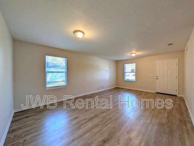 Foto del edificio - 3120 Neff St