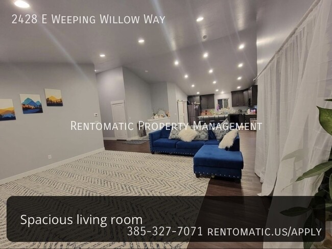 Foto del edificio - 2428 E Weeping Willow Way