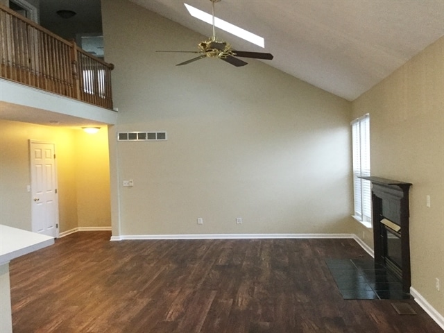 Building Photo - 8000 Trinity Shore Circle
