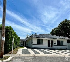Building Photo - 3040 SW 16th Ter