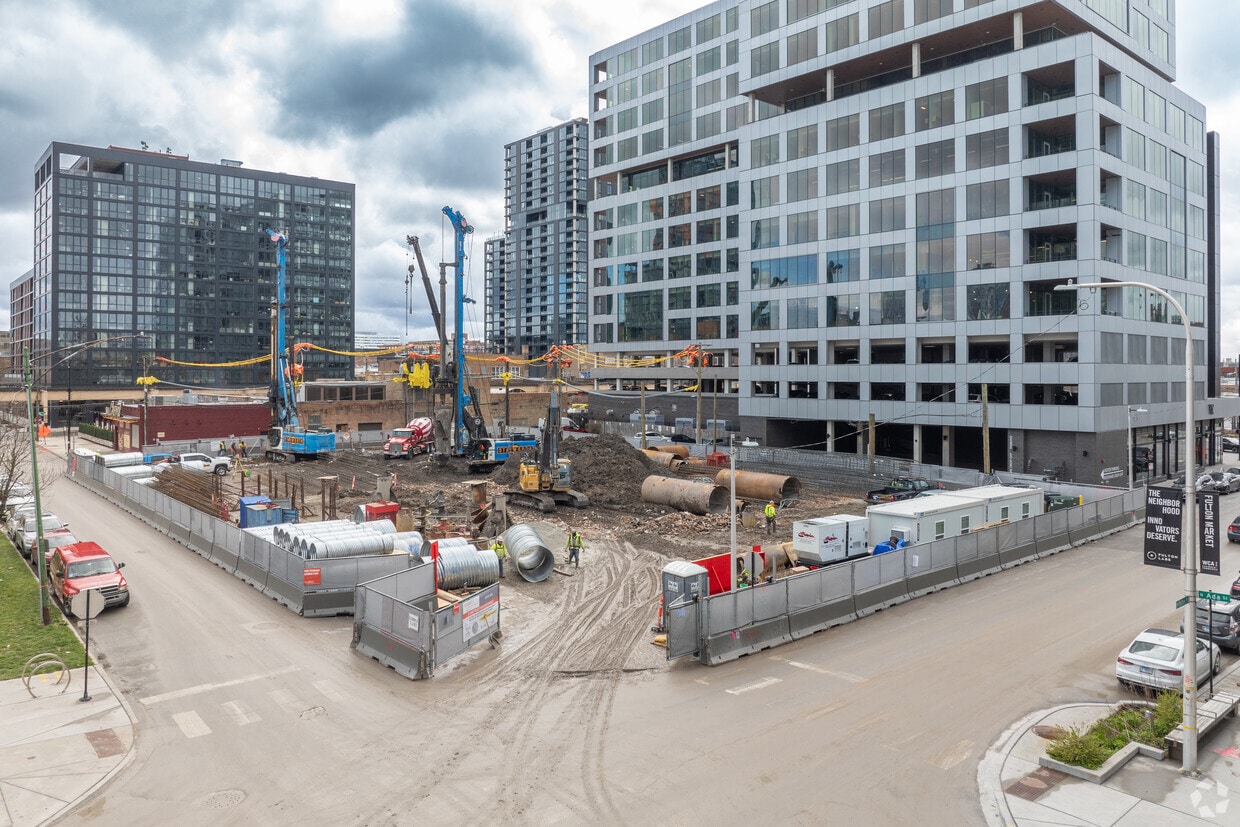 220 N Ada St - 220 Ada