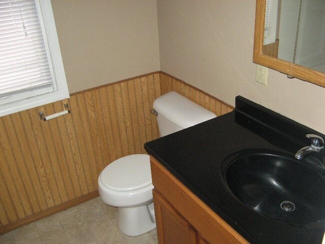 Foto del edificio - 3 br, 2 bath House - 36th