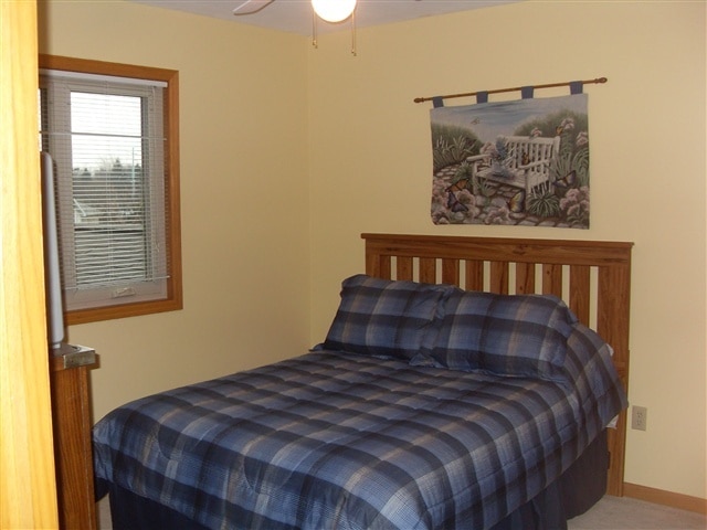 Building Photo - 728 Edgemore Dr