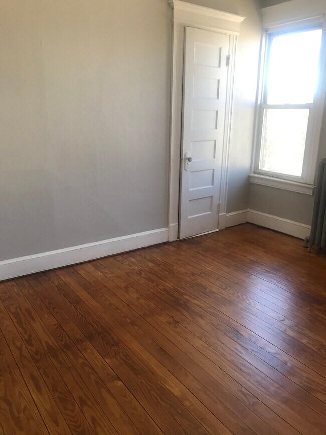 Bedroom - 103 Lounsbury St