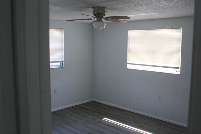 Foto del edificio - Cute 2 bedroom 1 bath