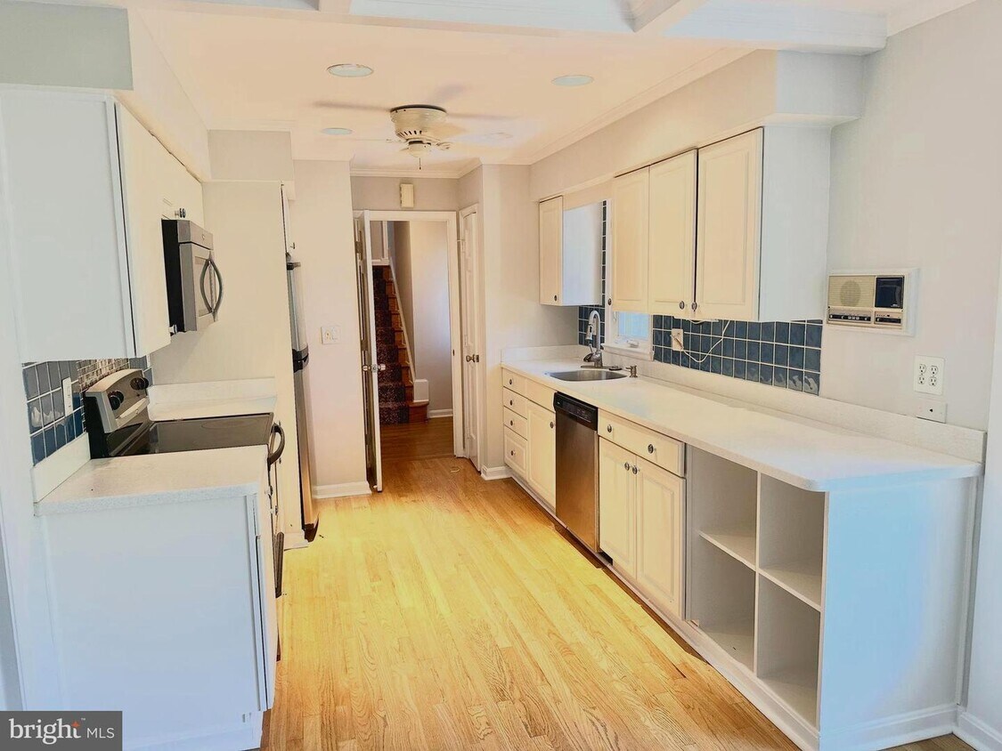 1397 Kersey Ln, Rockville, MD 20854 House Rental in Rockville, MD