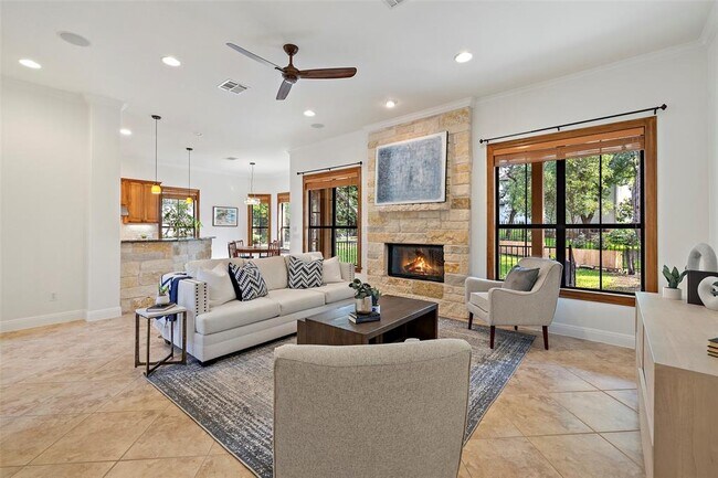 Building Photo - 41 Tiburon Dr
