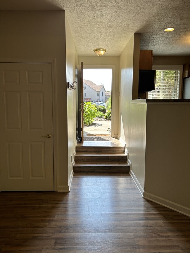 Entry to the unit - 1267 Norberry Ct
