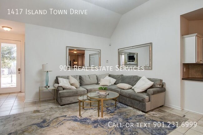 Building Photo - 1417 Island Town Dr