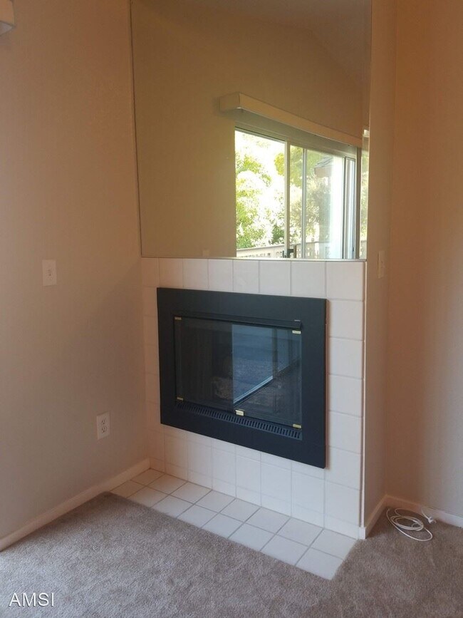 Building Photo - 3 br, 2 bath House - 108 MARSALA COURT