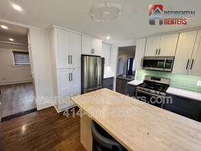 Building Photo - 2618 N 72nd St