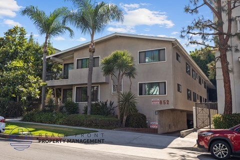 Building Photo - 852 S. Lucerne Blvd.