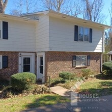Building Photo - 55 Summercreek Dr