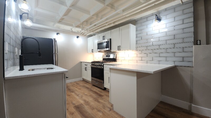 Foto principal - 6202 Nottingham Ave