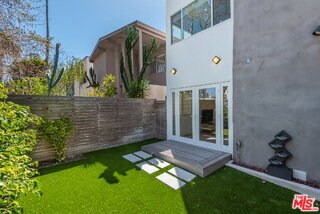 Foto del edificio - 2603 Abbot Kinney Blvd