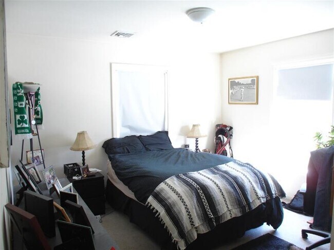 Foto del edificio - 10 Kent Ct