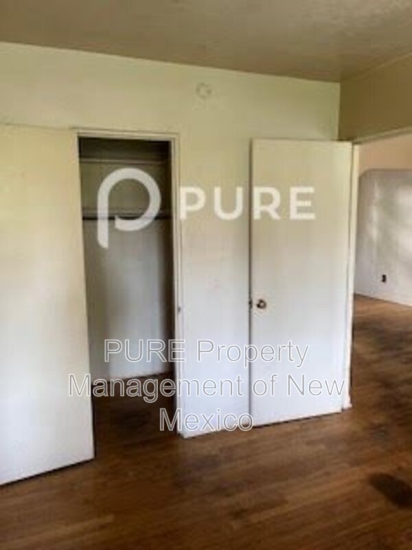 Foto del edificio - 210 Montclaire Dr SE