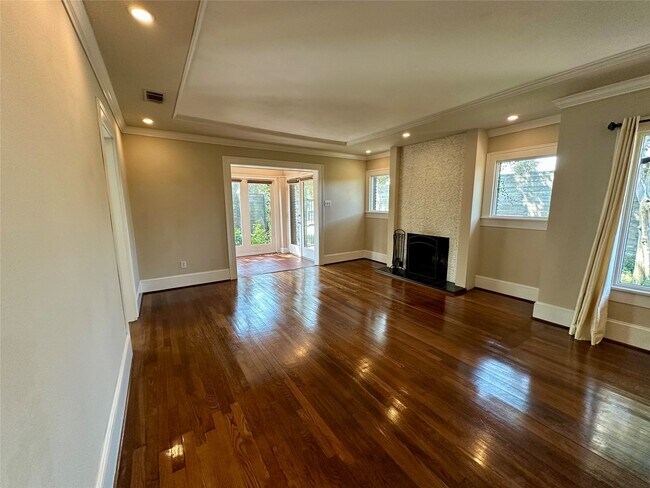 Foto del edificio - 2614 White Oak Dr
