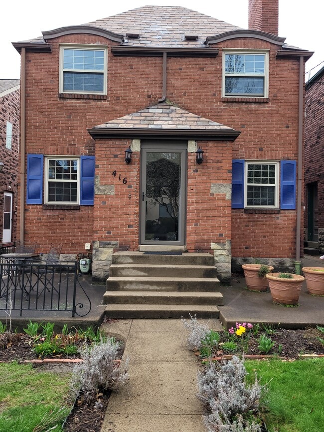 Building Photo - 416 S Aiken Ave