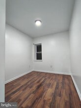 Building Photo - 1321 E Biddle St