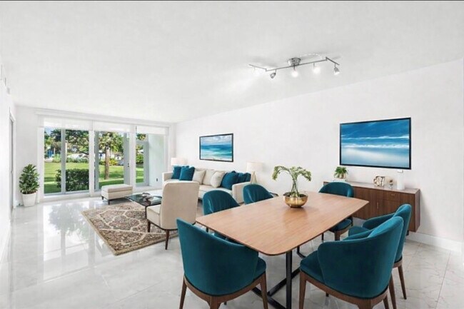 Foto del edificio - 500 Oaks Ln